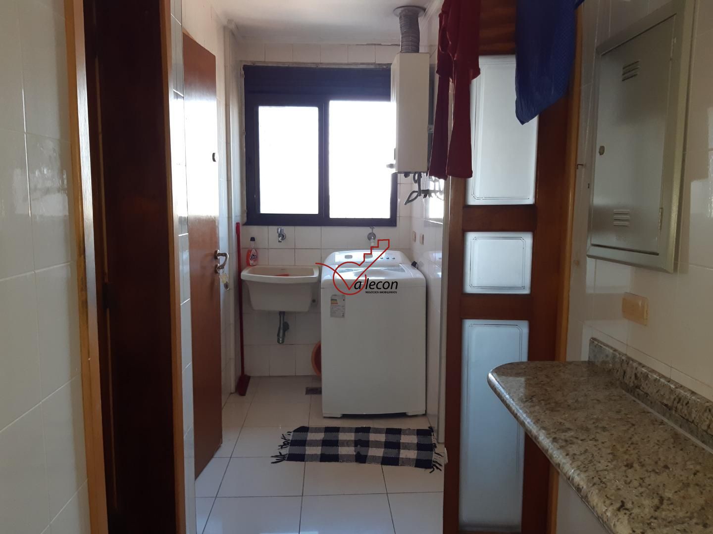 Apartamento à venda com 3 quartos, 135m² - Foto 13