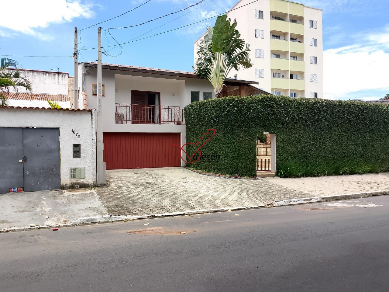 Oportunidade - Casa à Venda - Jardim das Indústrias - 4 Dormitórios - 286,68m²
