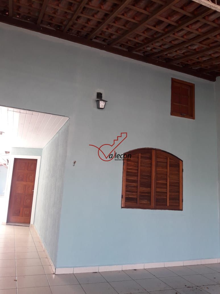 Casa à venda com 3 quartos, 150m² - Foto 9