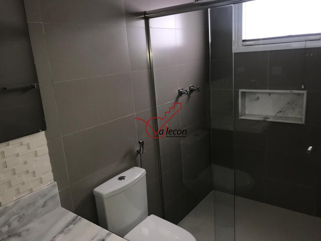 Sobrado à venda com 4 quartos, 634m² - Foto 39