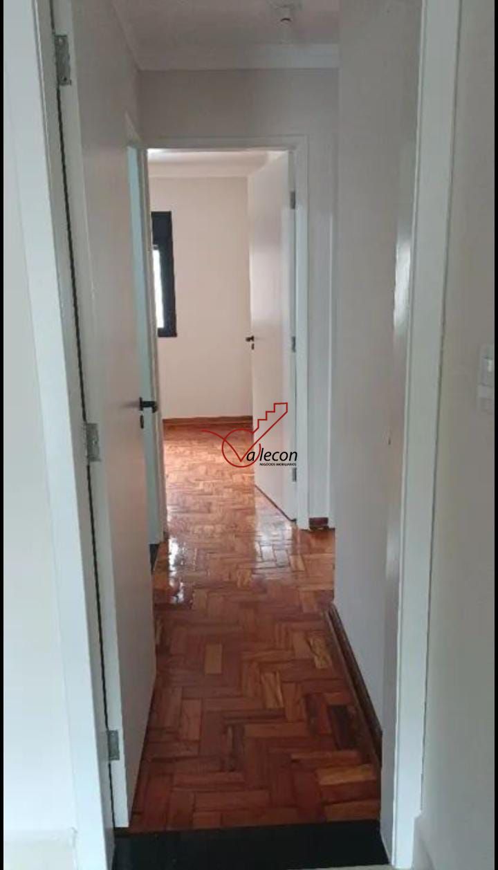 Casa à venda com 3 quartos, 250m² - Foto 14