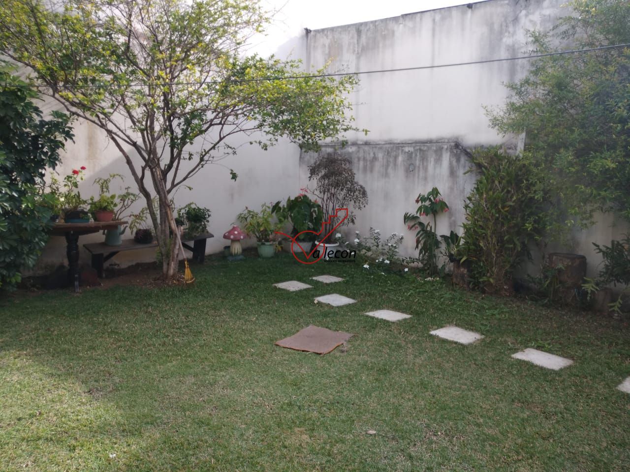 Casa à venda com 3 quartos, 100m² - Foto 5