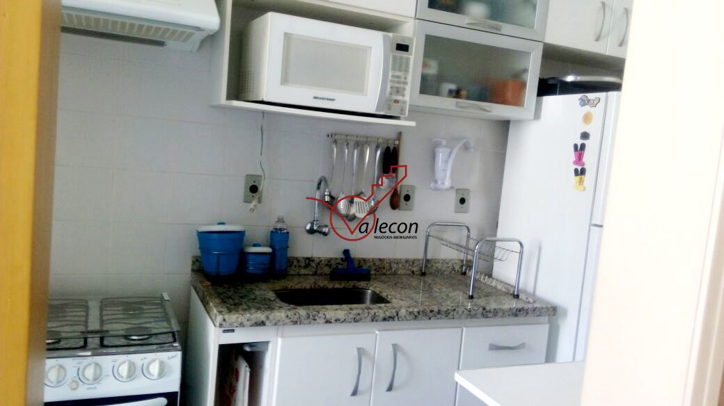 Apartamento para alugar com 2 quartos, 50m² - Foto 4