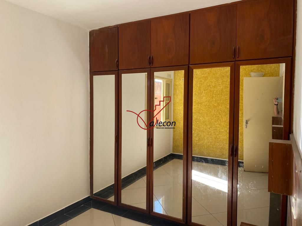 Casa à venda com 3 quartos, 110m² - Foto 17