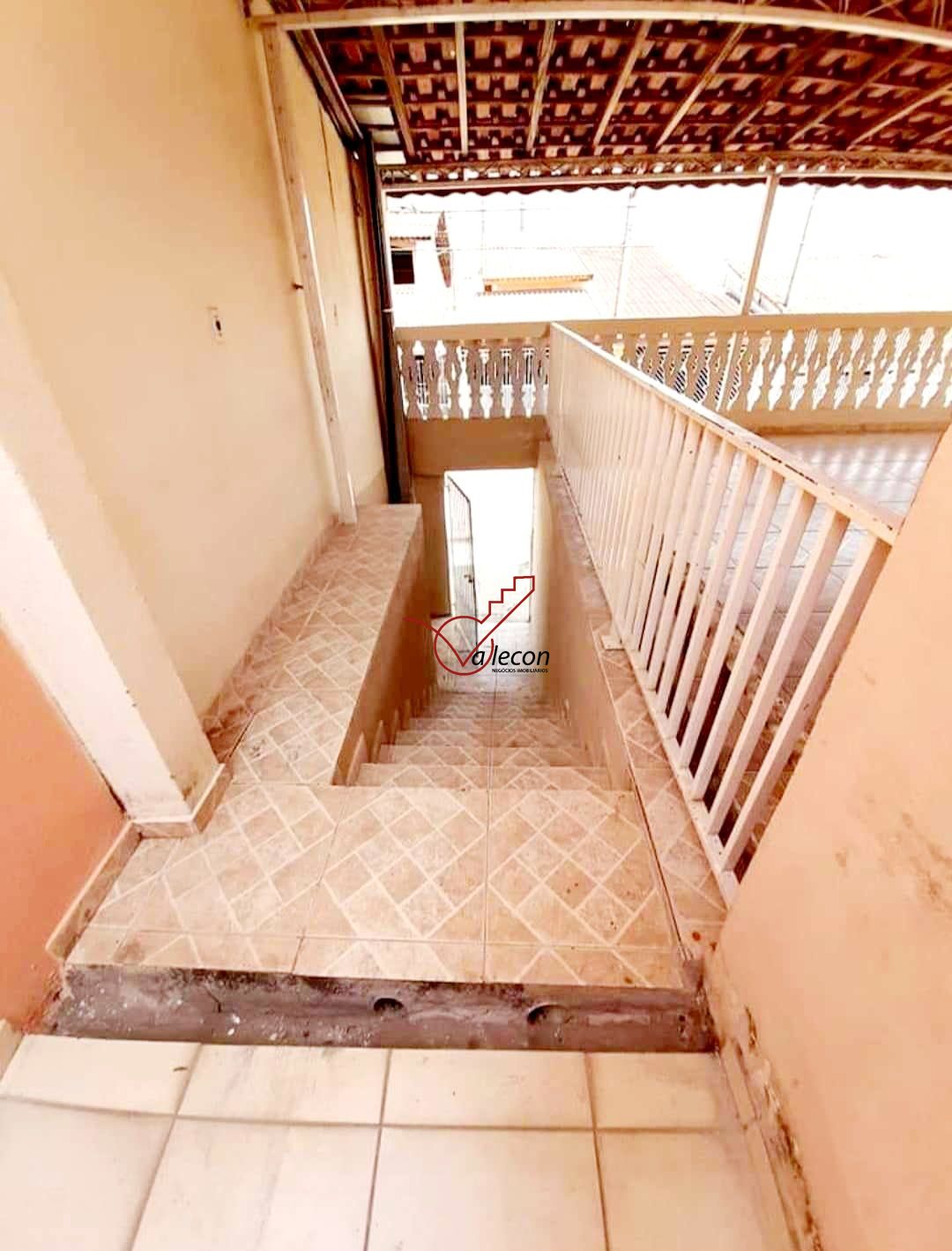 Casa à venda com 5 quartos, 135m² - Foto 19