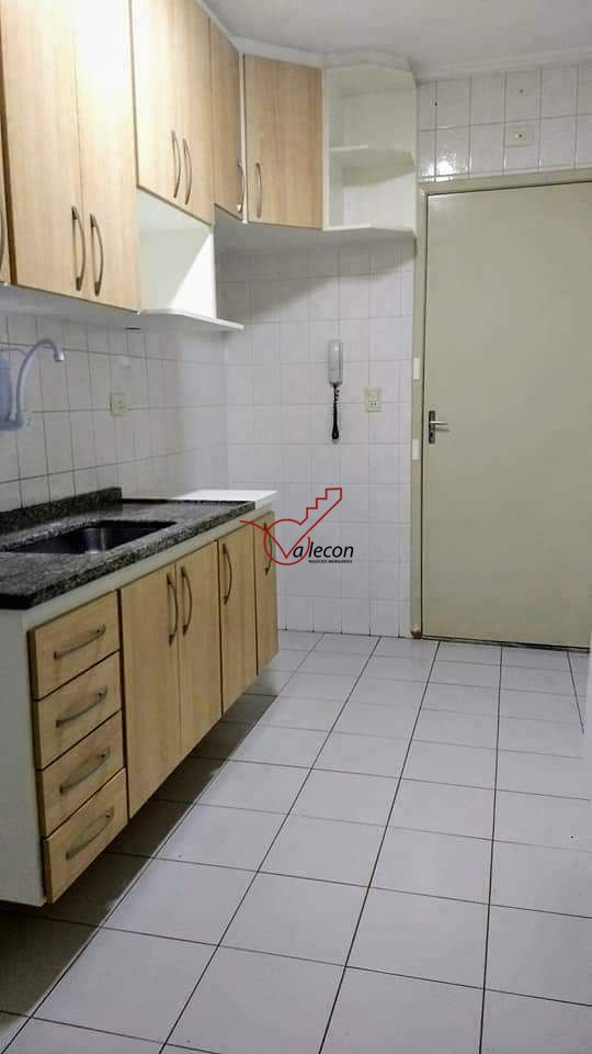 Apartamento à venda com 3 quartos, 65m² - Foto 20