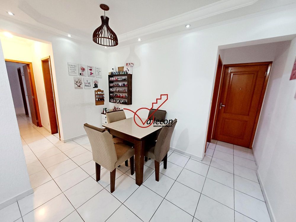 Apartamento à venda com 2 quartos, 60m² - Foto 4