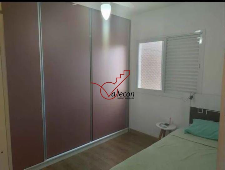 Apartamento à venda com 2 quartos, 65m² - Foto 3