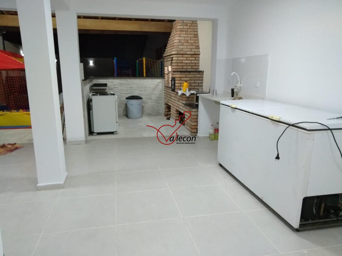 Casa à venda com 3 quartos, 150m² - Foto 8