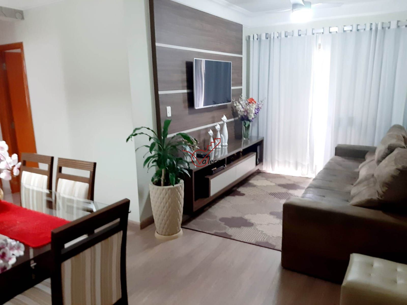 Apartamento à venda com 3 quartos, 75m² - Foto 8