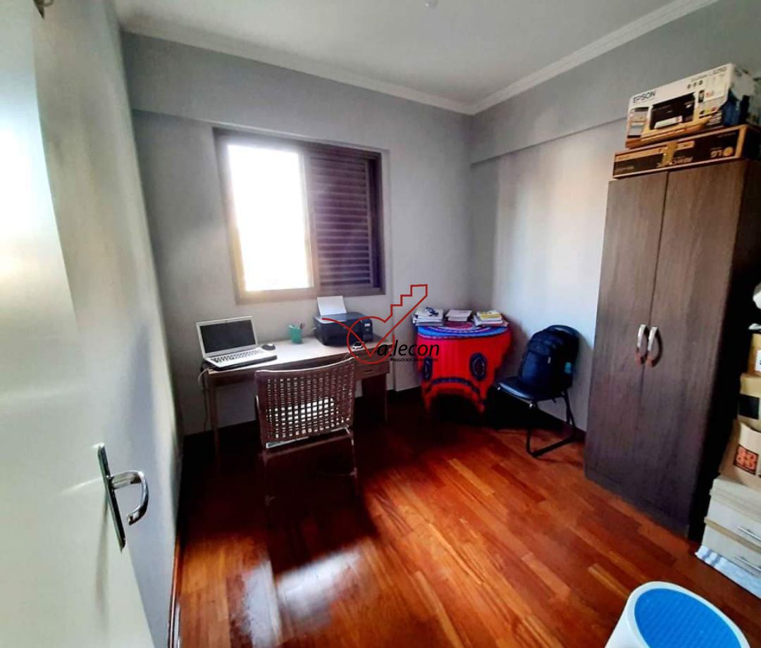 Apartamento à venda com 3 quartos, 75m² - Foto 5