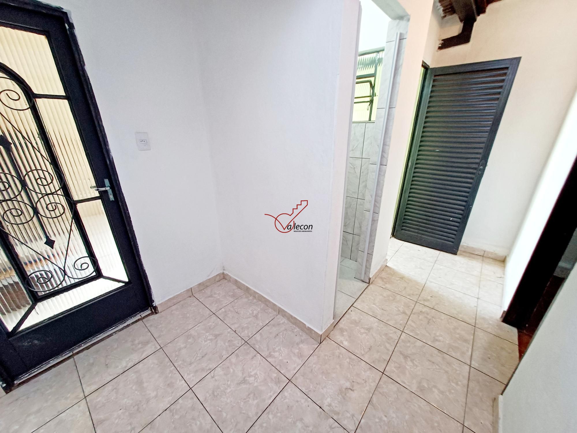 Casa para alugar com 4 quartos, 76m² - Foto 7
