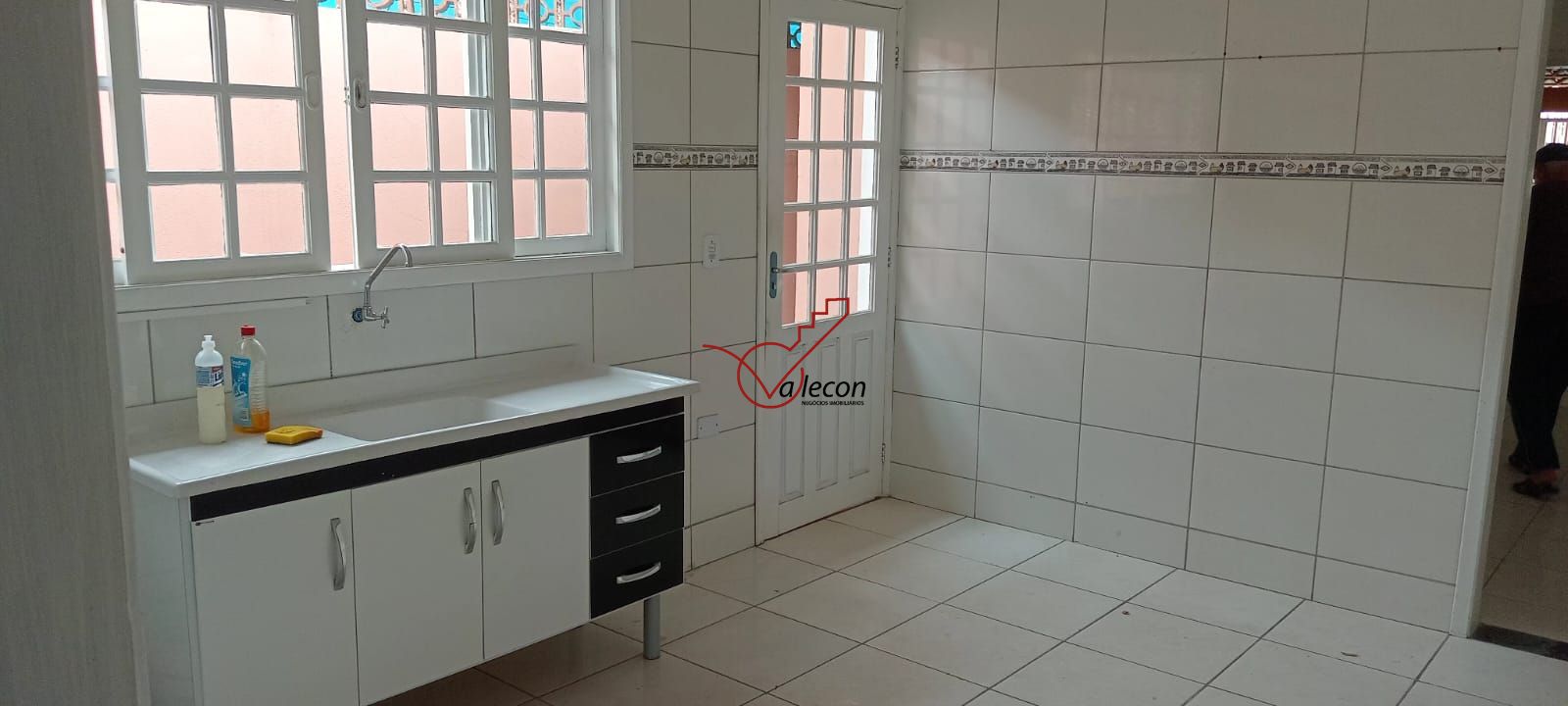 Casa para alugar com 3 quartos, 101m² - Foto 9