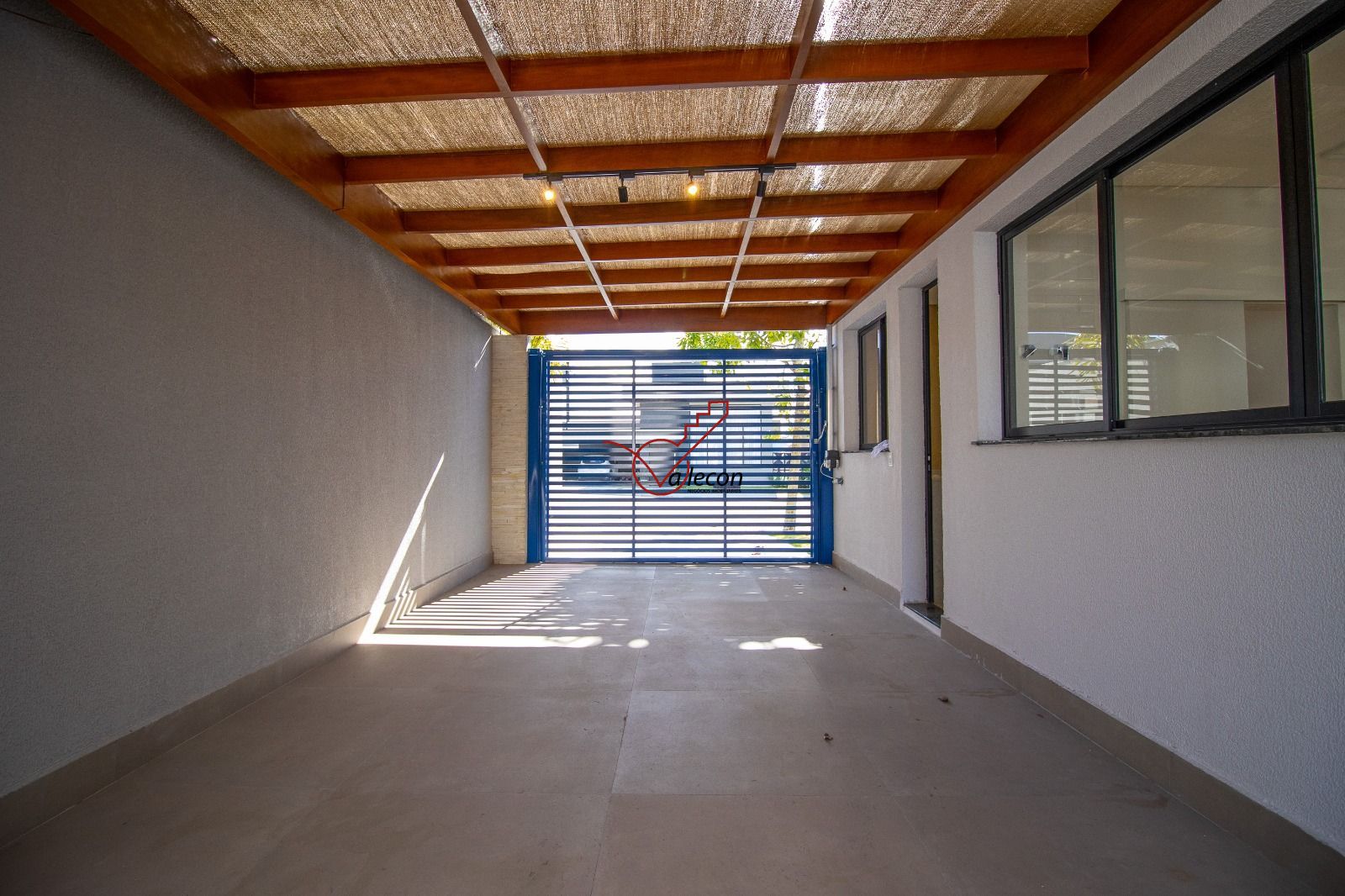 Casa à venda com 4 quartos, 337m² - Foto 19