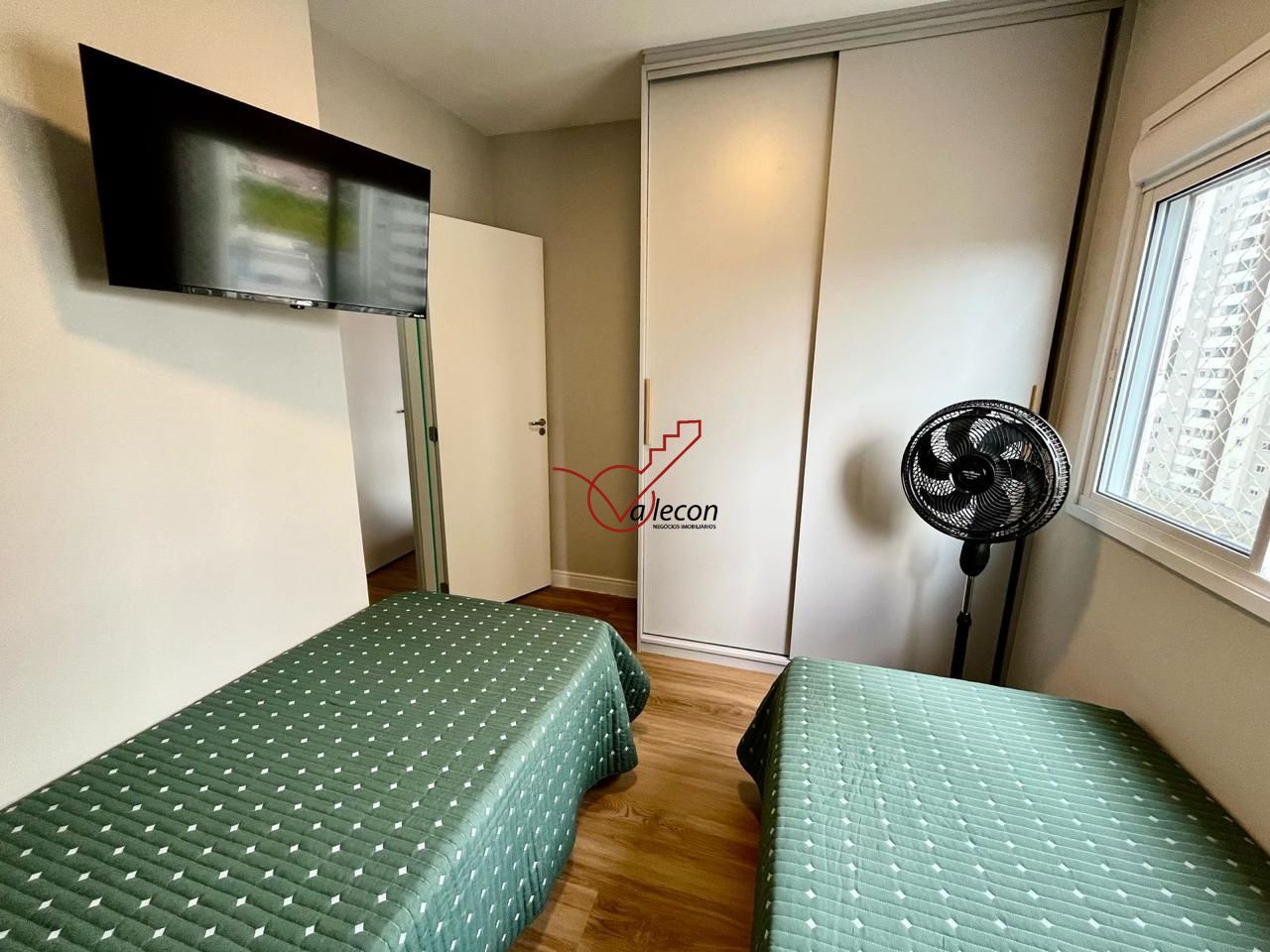 Apartamento à venda com 2 quartos, 56m² - Foto 13