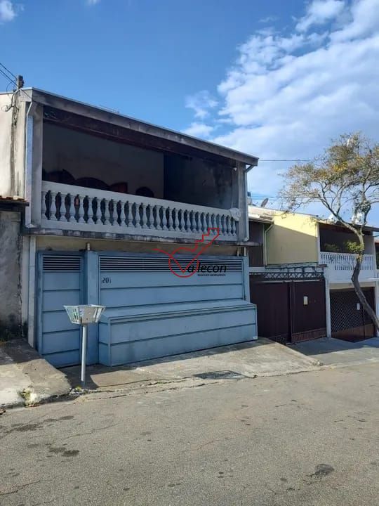 Casa à venda com 3 quartos, 100m² - Foto 2