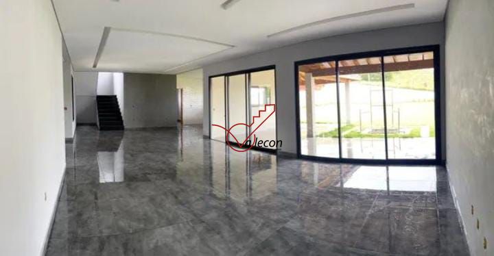 Casa à venda com 5 quartos, 1100m² - Foto 3