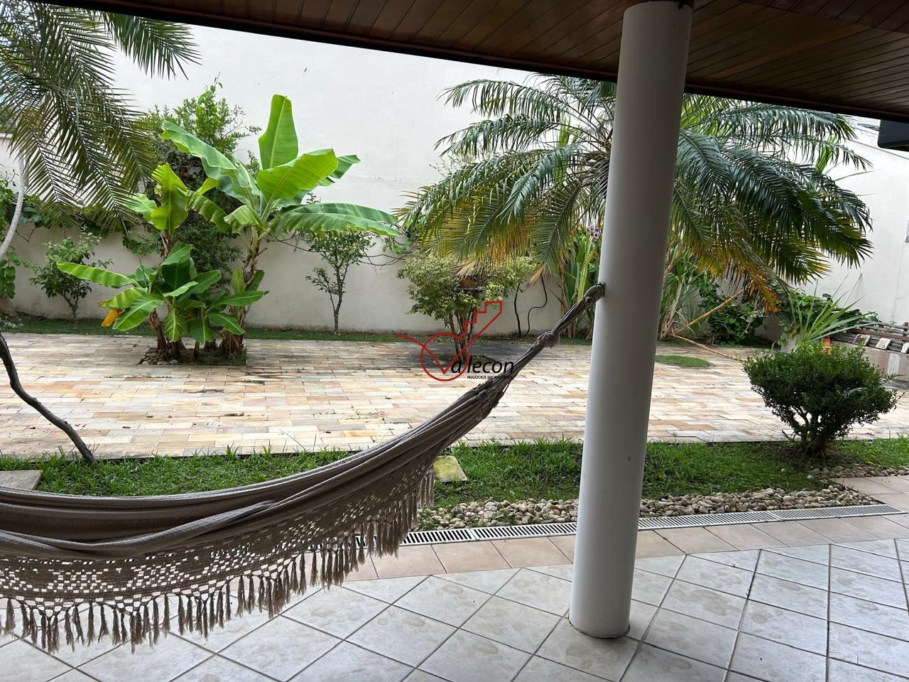 Casa, 5 quartos, 242 m² - Foto 3