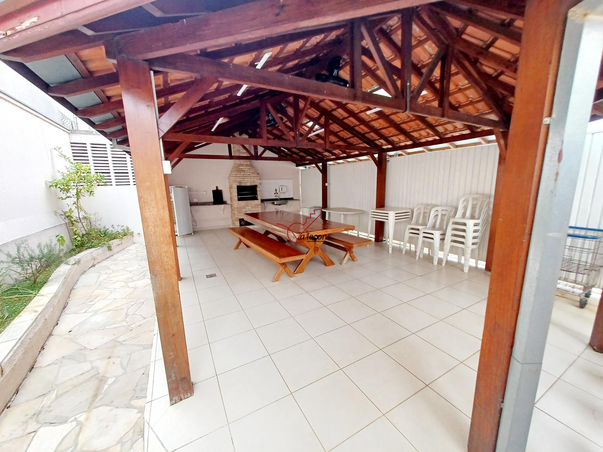 Apartamento para alugar com 3 quartos, 87m² - Foto 23