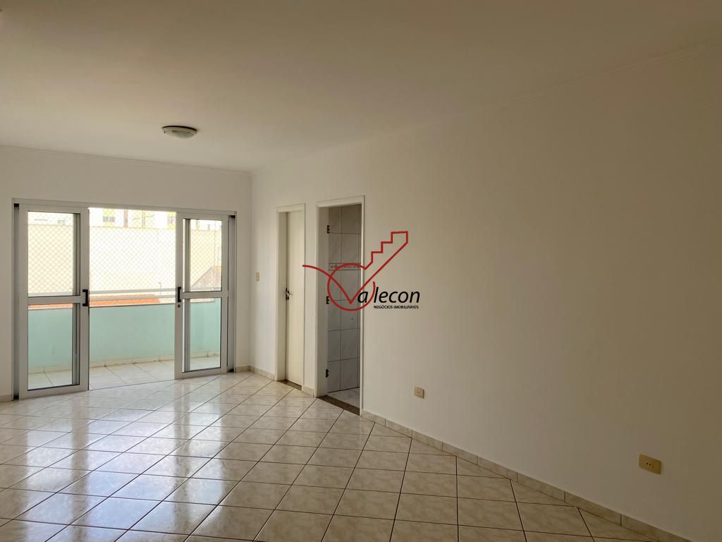 Apartamento à venda com 3 quartos, 118m² - Foto 4