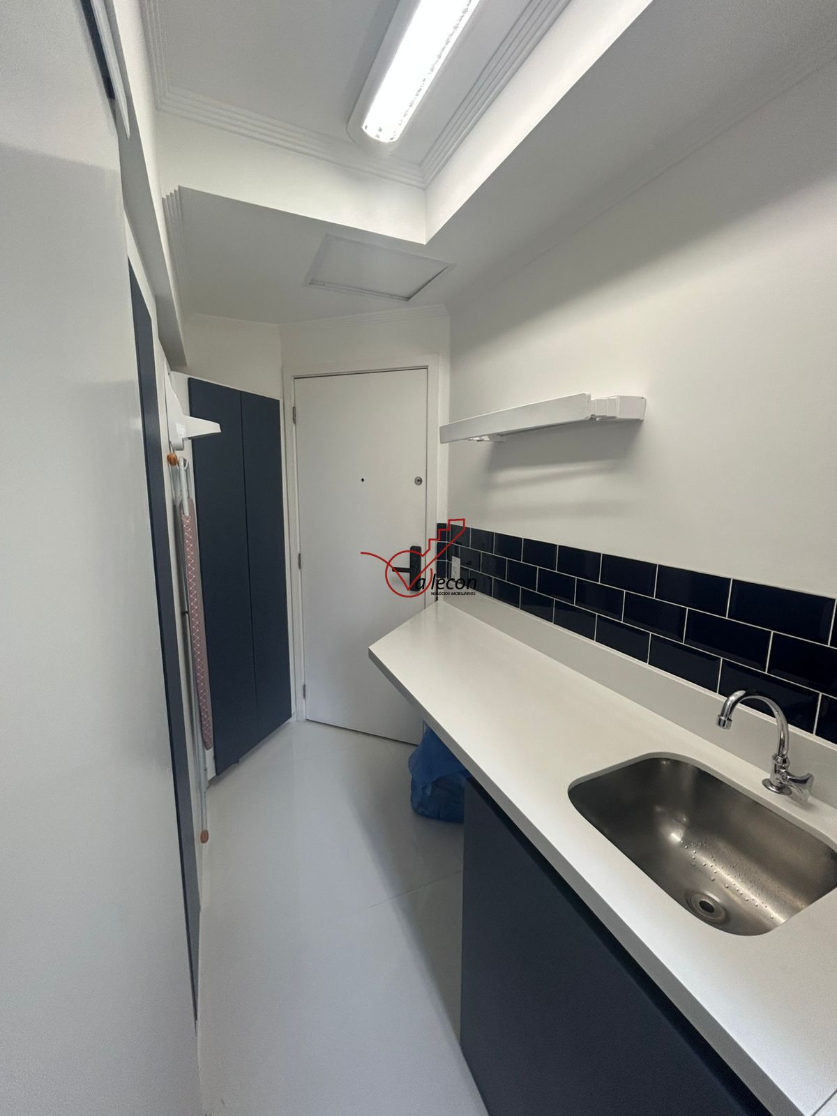 Apartamento à venda com 2 quartos, 99m² - Foto 4