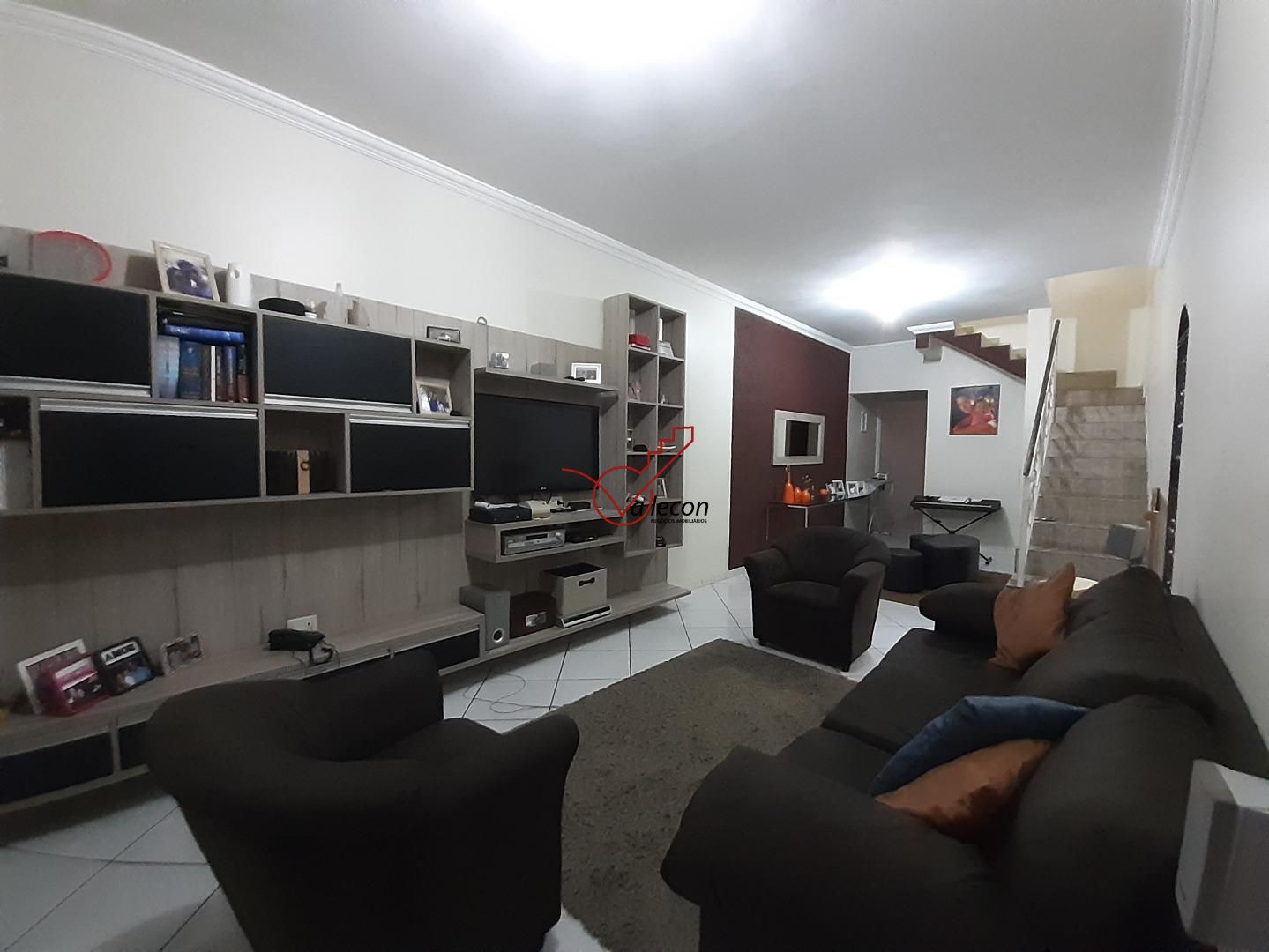 Sobrado à venda com 3 quartos, 168m² - Foto 2