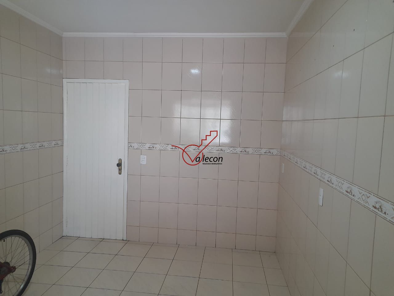 Casa à venda com 3 quartos, 200m² - Foto 5