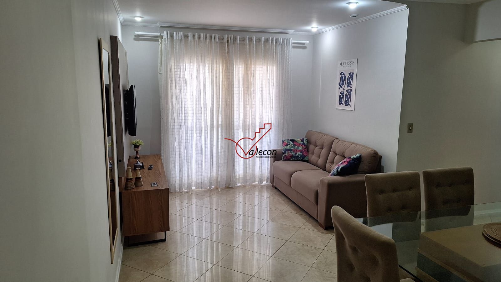 Apartamento à venda com 4 quartos, 106m² - Foto 2