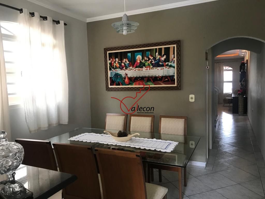 Sobrado à venda com 3 quartos, 188m² - Foto 12