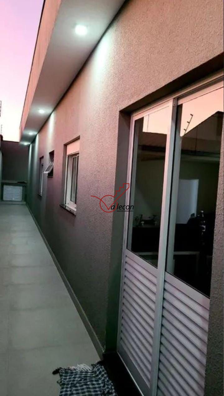 Casa à venda com 3 quartos, 300m² - Foto 3