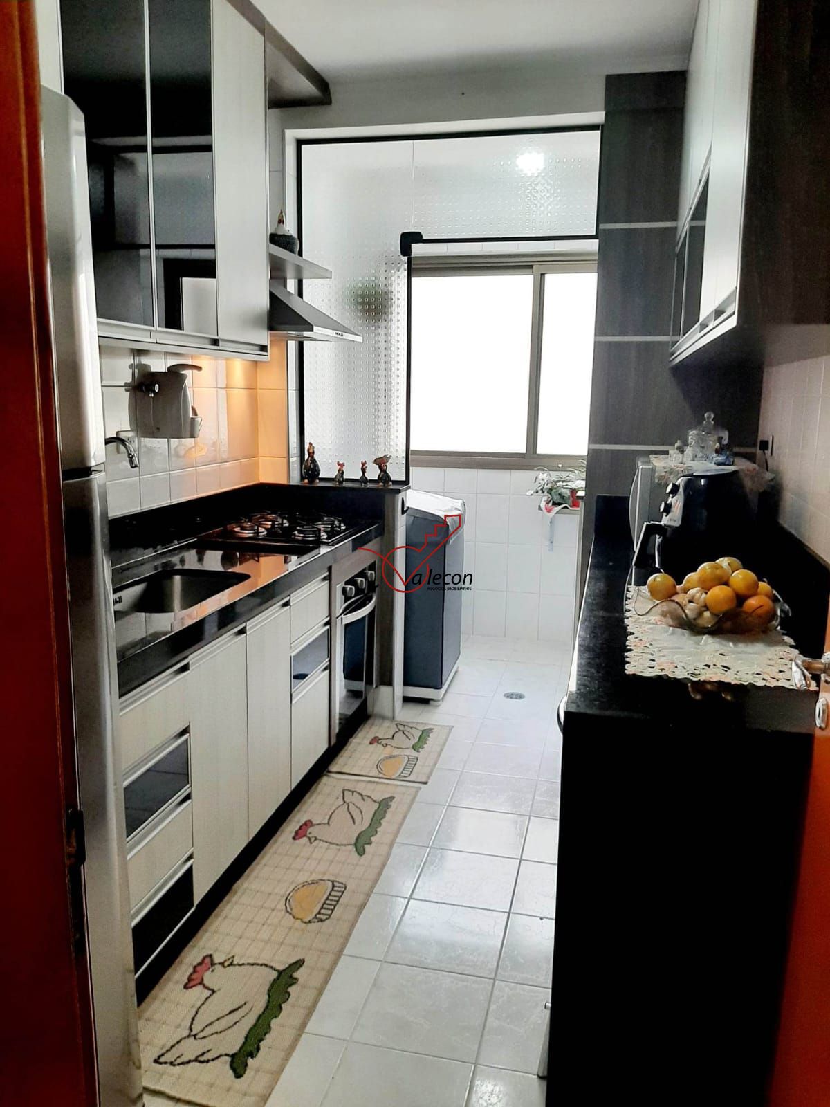 Apartamento à venda com 3 quartos, 75m² - Foto 3