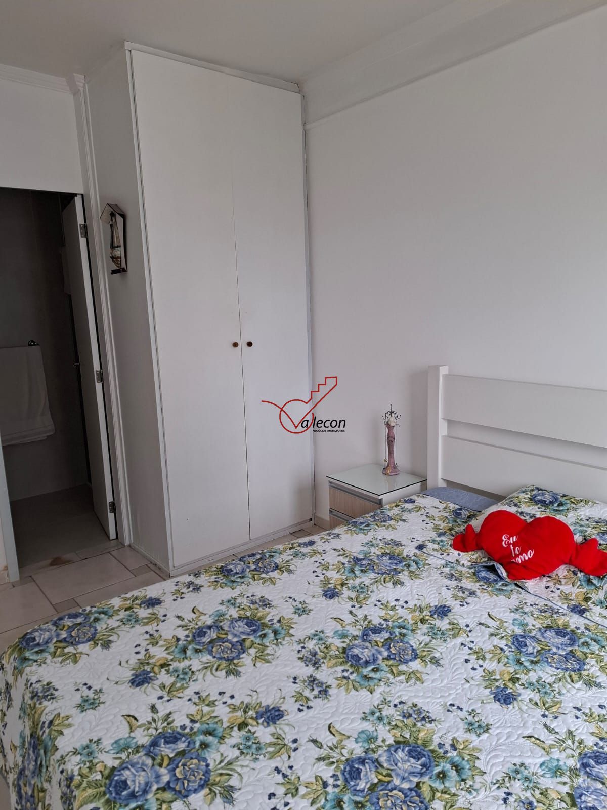 Apartamento à venda e aluguel com 4 quartos, 106m² - Foto 5