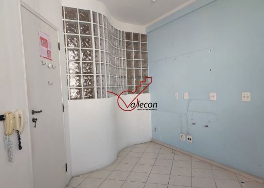 Conjunto Comercial-Sala à venda com 1 quarto, 27m² - Foto 1