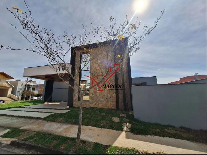 Casa à venda com 3 quartos, 163m² - Foto 4