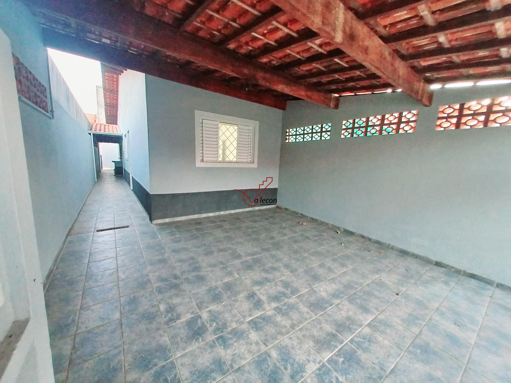 Casa com piscina - 2 dormitórios à Venda - Residencial União em São José dos Cam