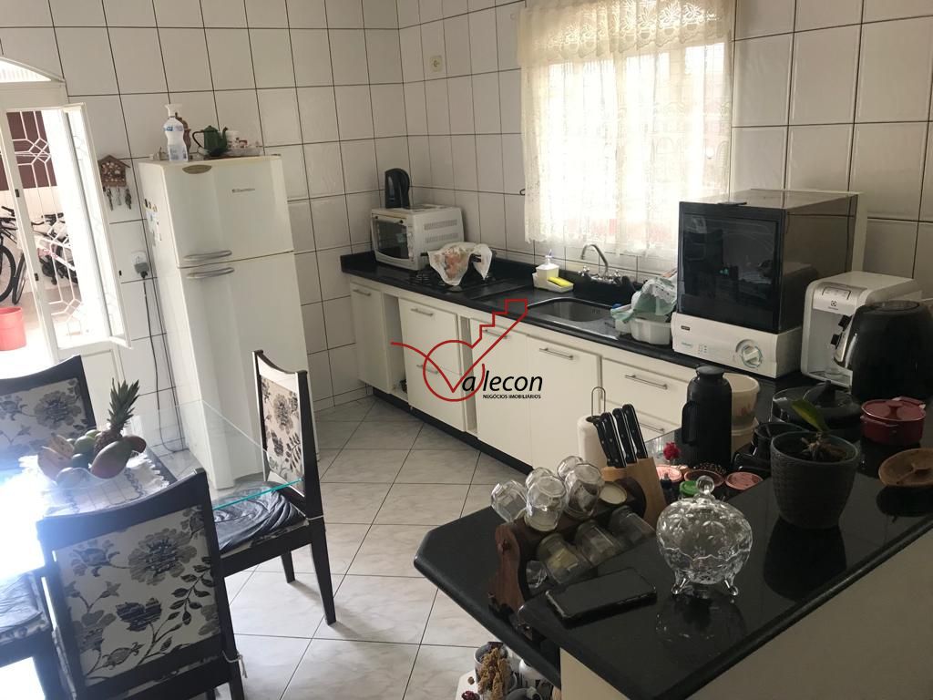 Sobrado à venda com 3 quartos, 188m² - Foto 10