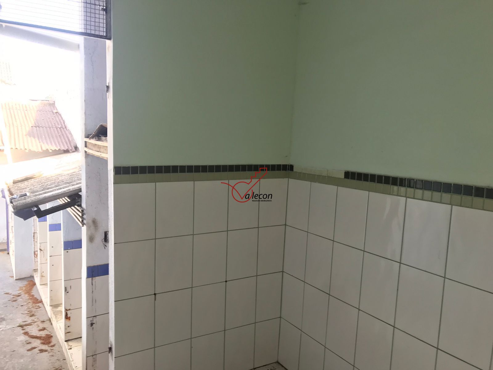 Loja-Salão para alugar com 4 quartos, 108m² - Foto 11