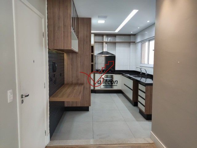 Apartamento à venda com 3 quartos, 143m² - Foto 4