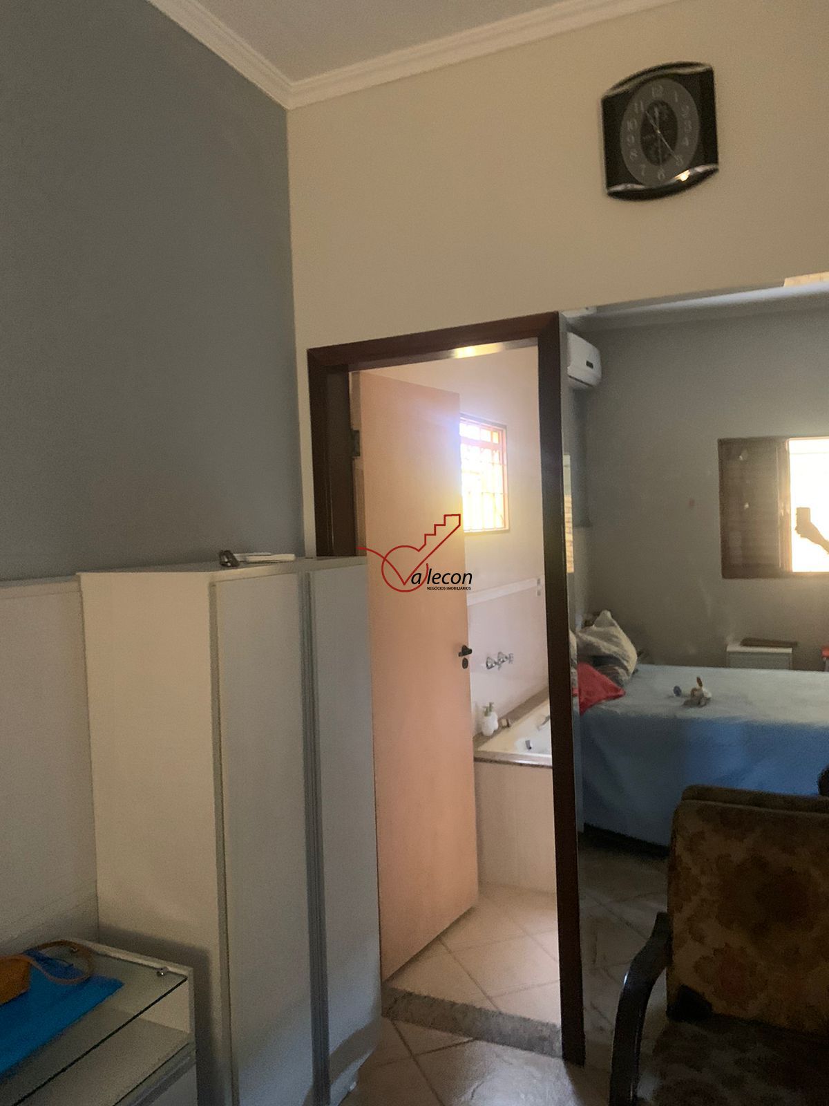 Casa à venda com 3 quartos, 220m² - Foto 14