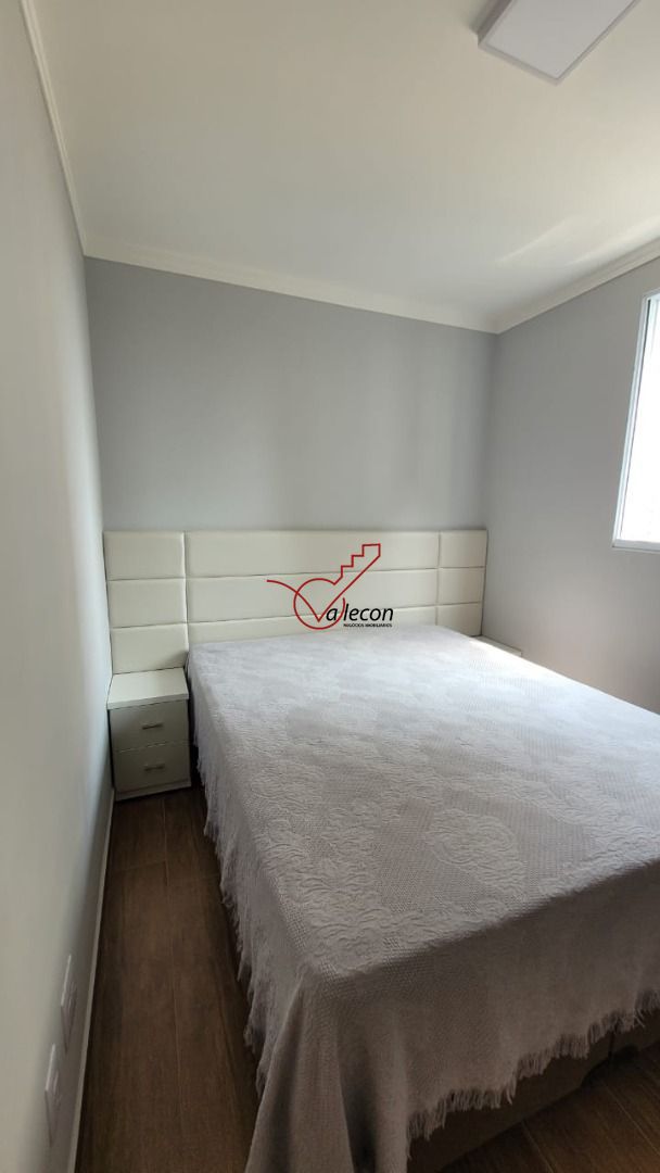 Apartamento à venda com 2 quartos, 44m² - Foto 10