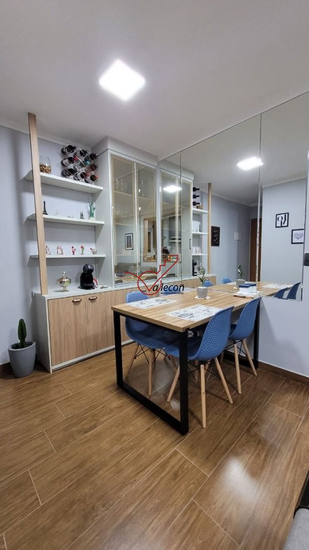 Apartamento à venda com 2 quartos, 44m² - Foto 1