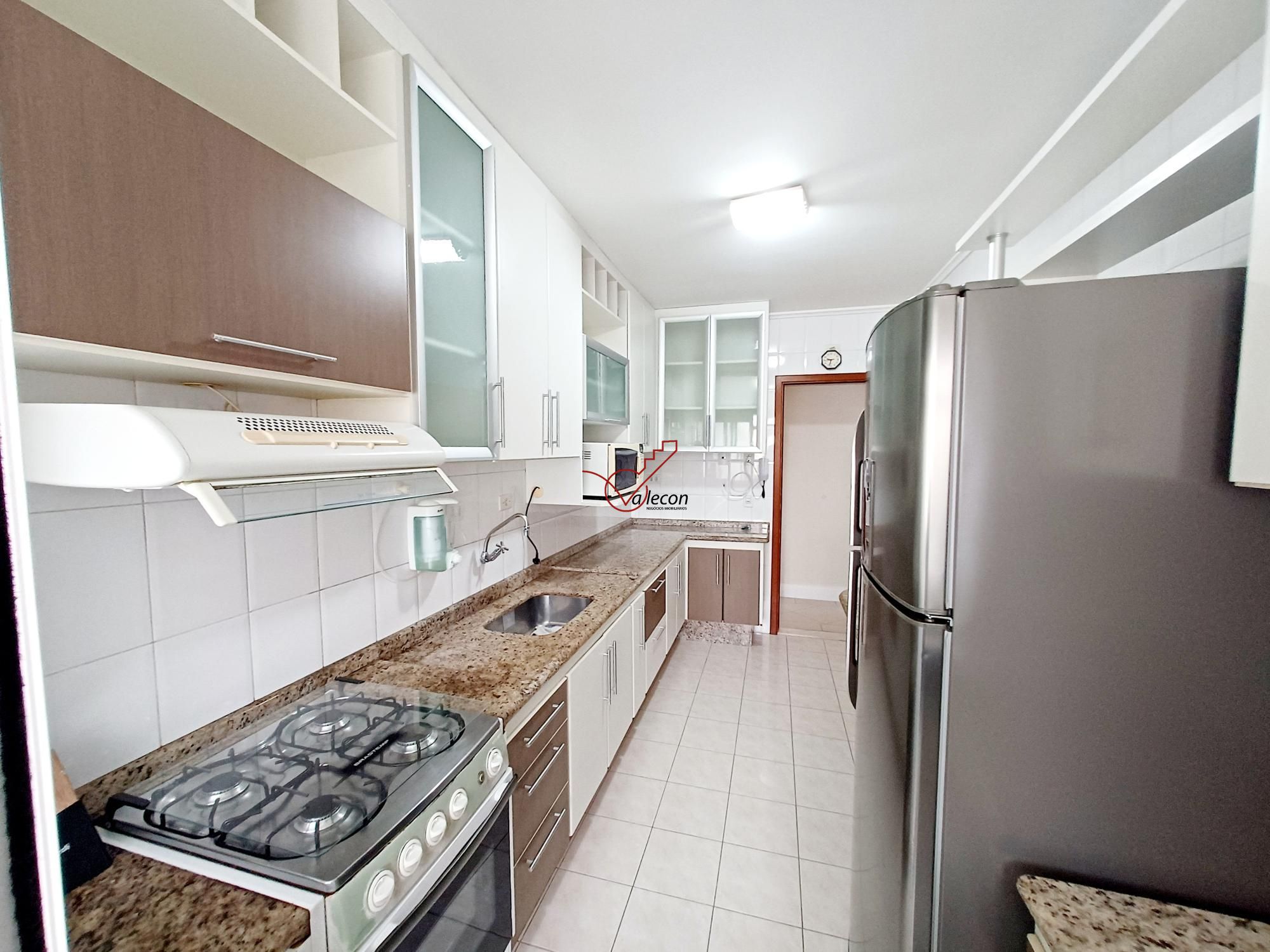Apartamento para alugar com 3 quartos, 87m² - Foto 10