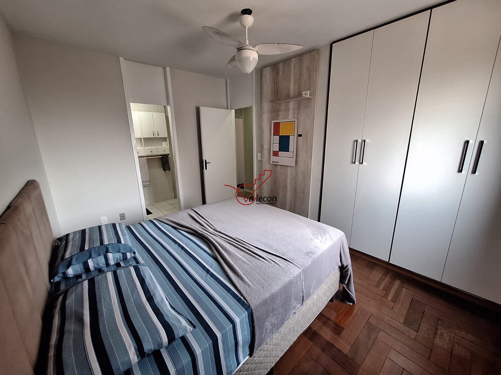 Apartamento à venda com 4 quartos, 106m² - Foto 5