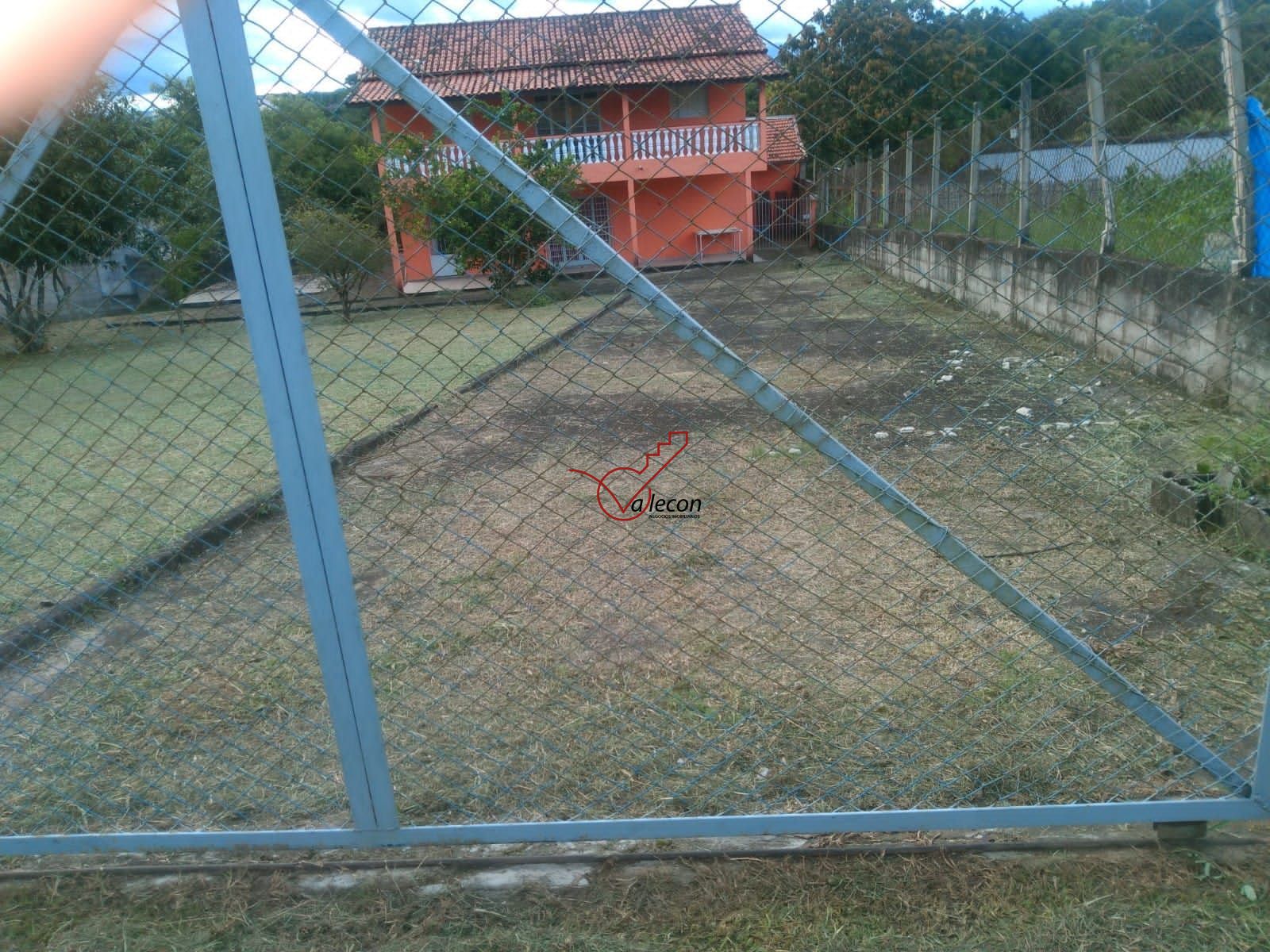 Fazenda à venda com 5 quartos, 211m² - Foto 9