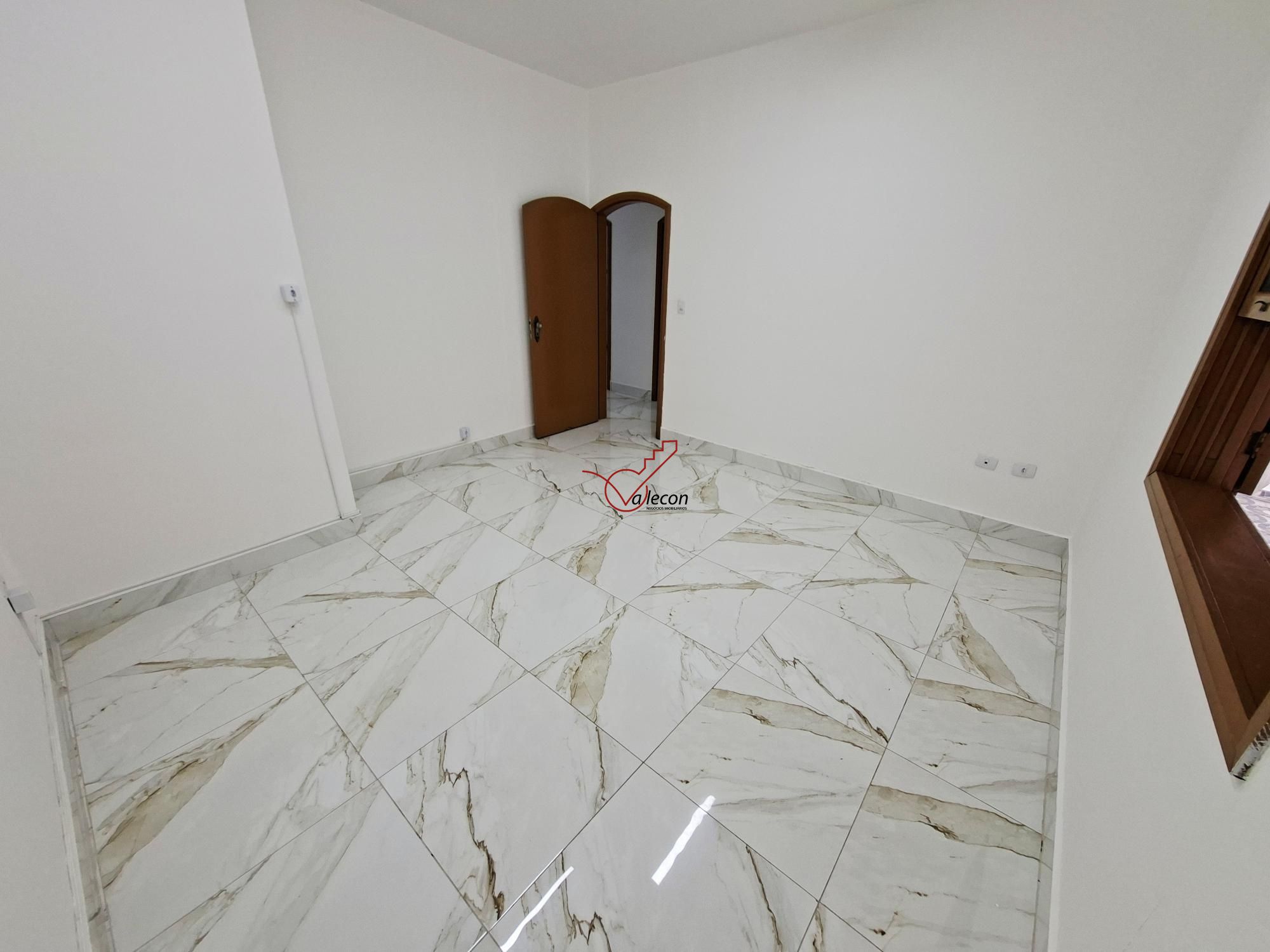Casa à venda e aluguel com 4 quartos, 170m² - Foto 14
