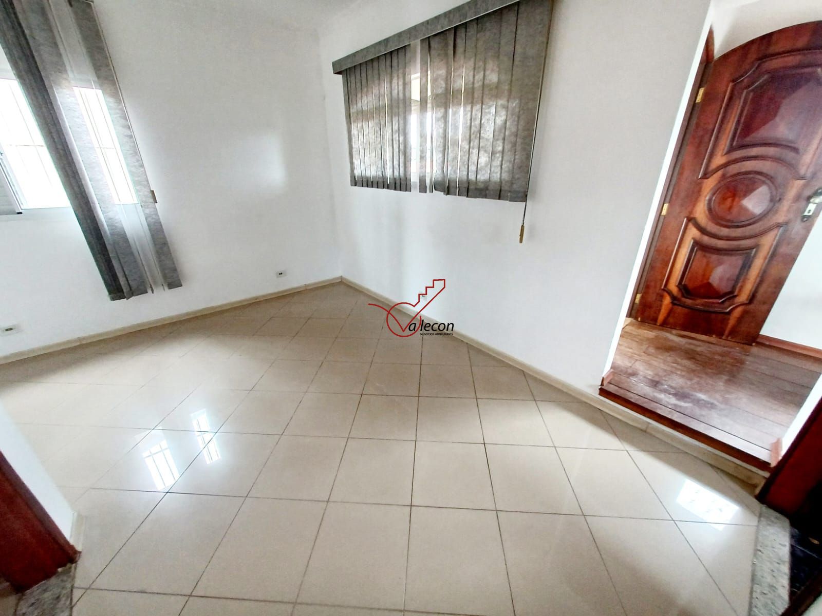 Sobrado à venda com 4 quartos, 325m² - Foto 32