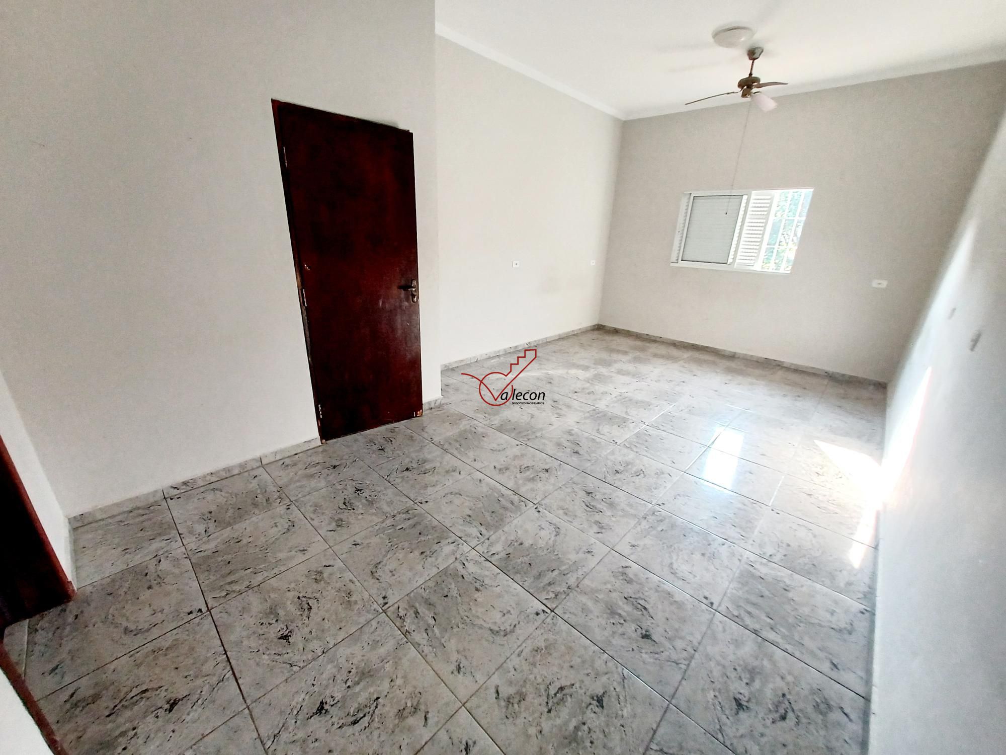 Chácara à venda e aluguel com 2 quartos, 150m² - Foto 8