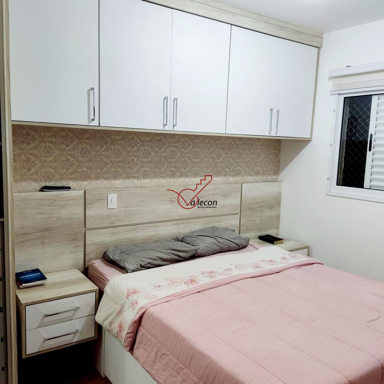 Apartamento à venda com 2 quartos, 77m² - Foto 9