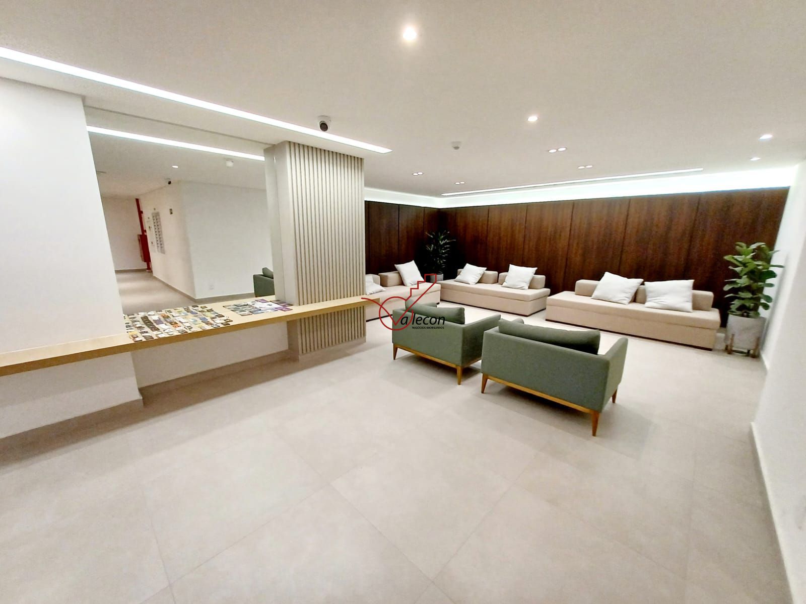 Apartamento para alugar com 2 quartos, 68m² - Foto 27