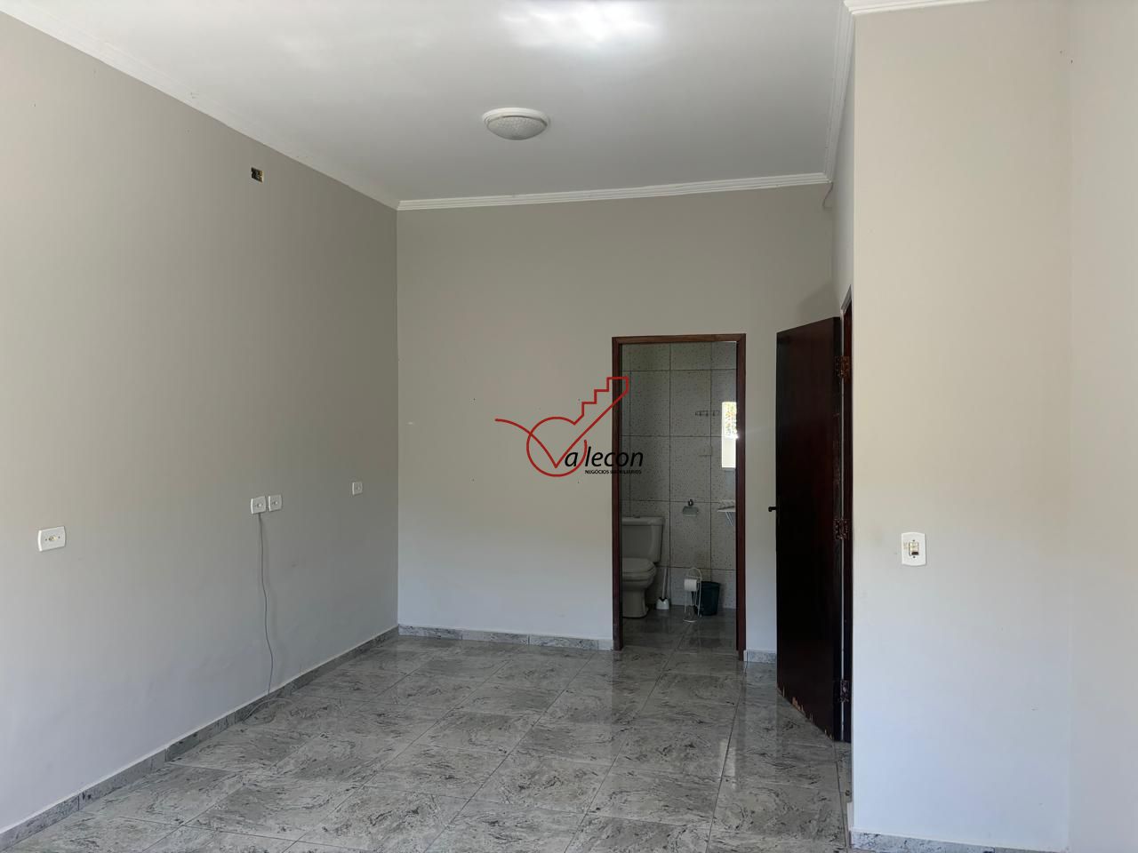 Chácara à venda e aluguel com 2 quartos, 150m² - Foto 15